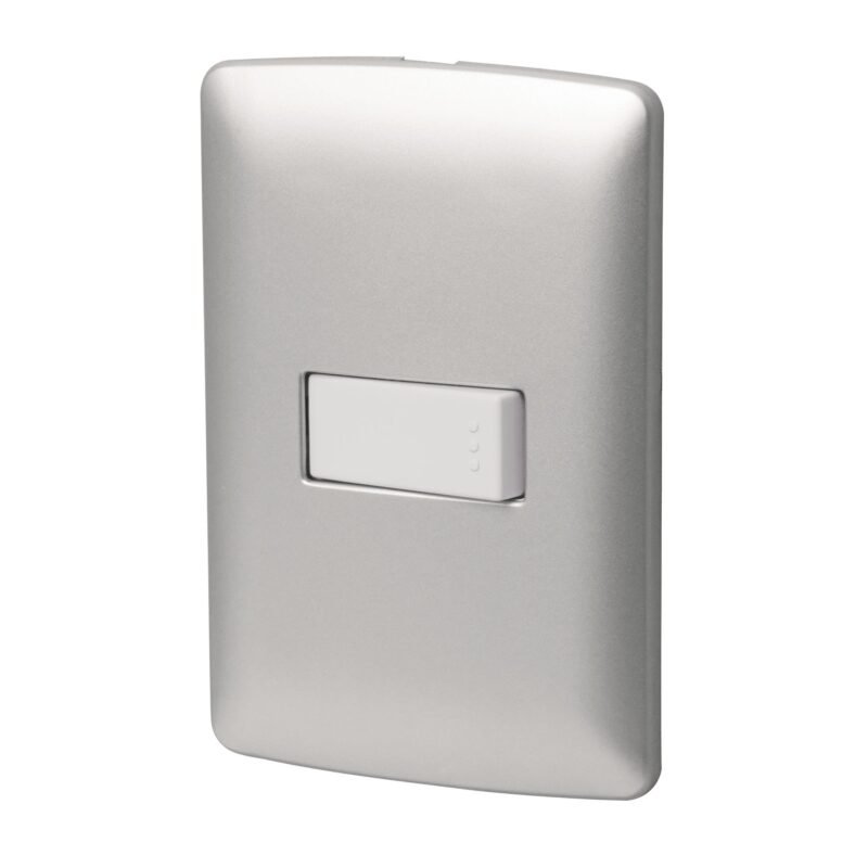 Código: 46477 Placa armada 1 interruptor sencillo plata, línea Italiana PA-APSE-IP