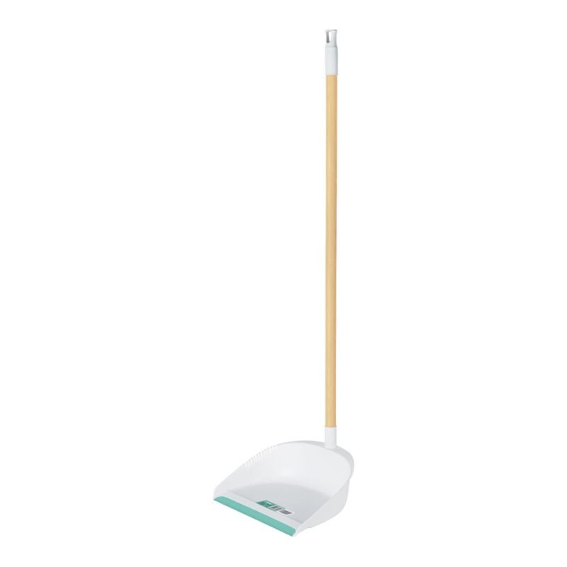 RECO-11B.jpg Código: 57024 Recogedor plástico con bastón de madera, KLINTEK RECO-11B